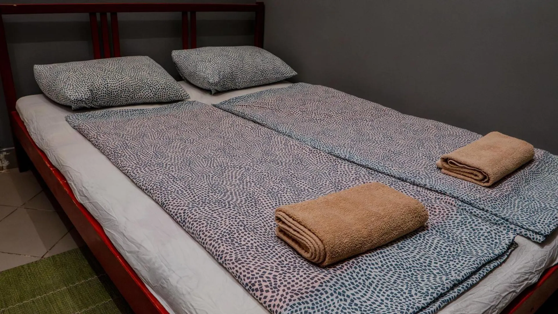 Deep Guest House Будапешт Хостел
