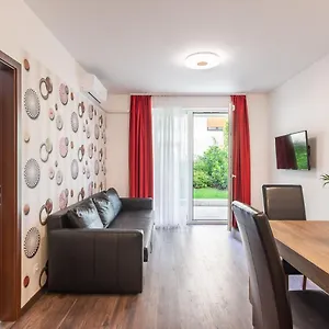 Corvin **** Budapešť